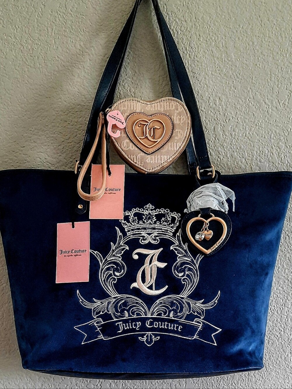 NWT JUICY COUTURE 2 PIECE SET